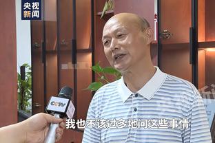 波波：怀特的故事值得尊敬 他从最低层开始不断努力才有现在成就